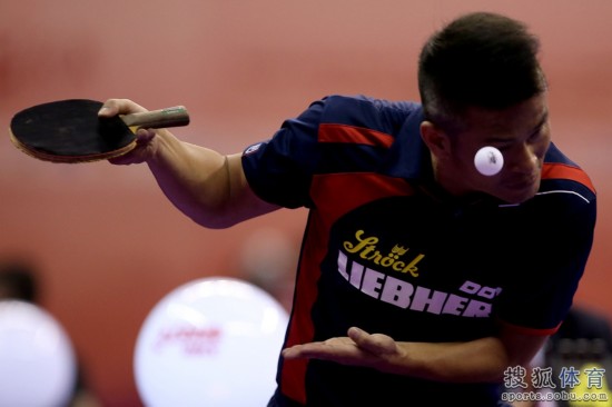 奥地利队碾压日本队，马龙点燃赛场