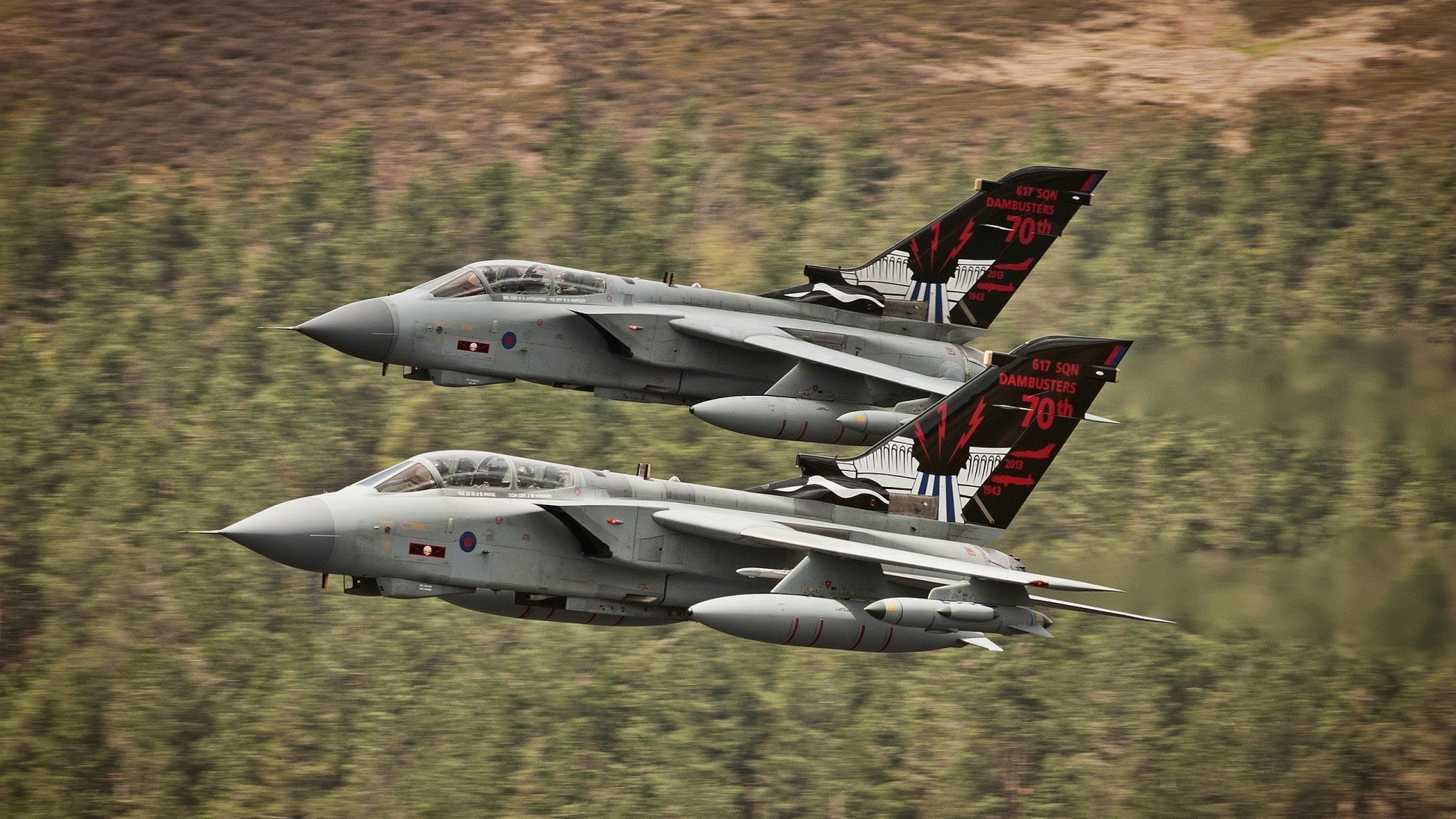 惊涛拍岸葡萄牙掀翻苏格兰，降龙木本泽马成关键先生