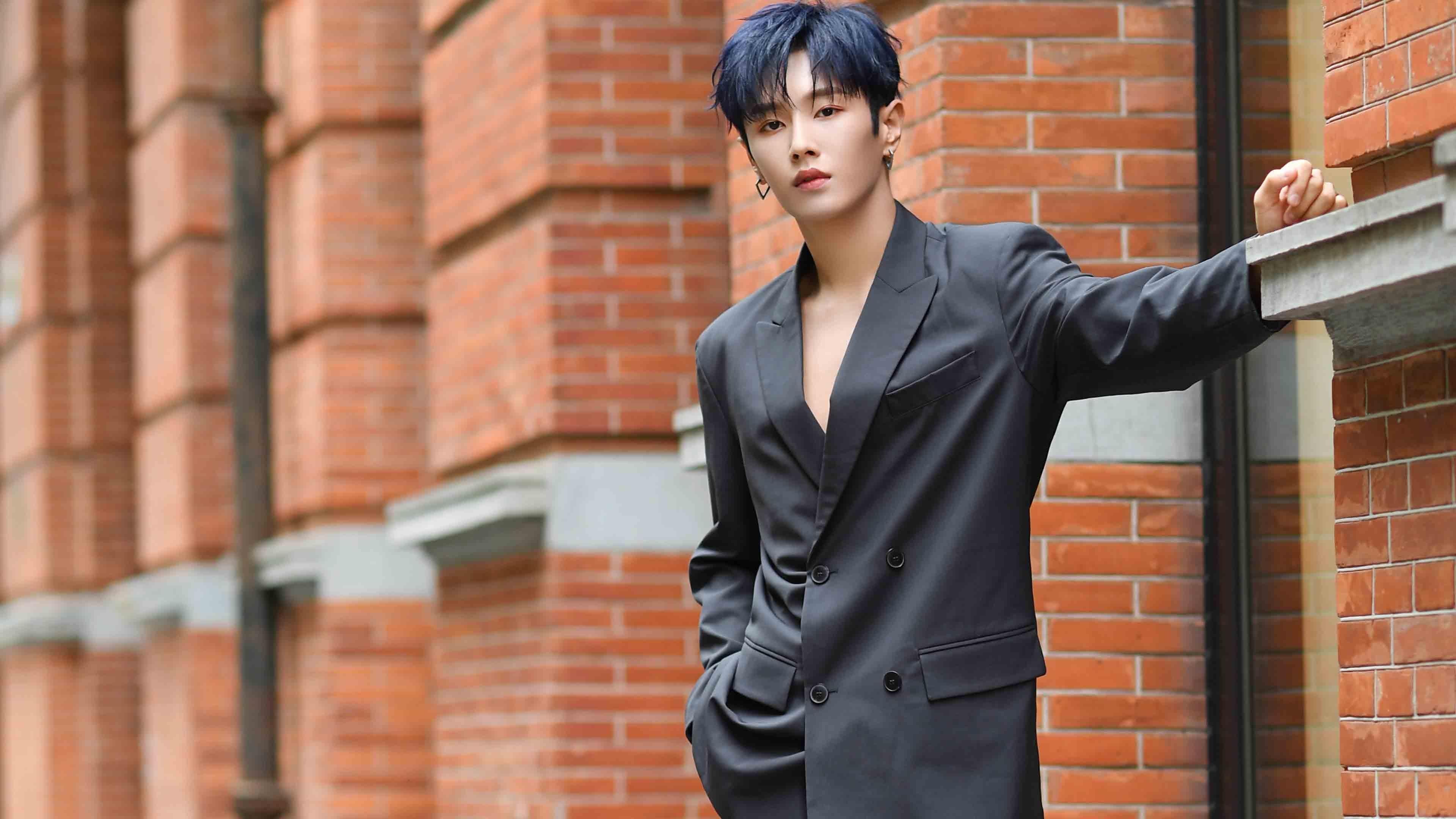 爱游戏大厅-电视屏幕上的时空裂隙，当西甲德比撞上红魔狂袭